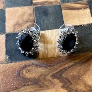 NWOT Black and Silver Studs